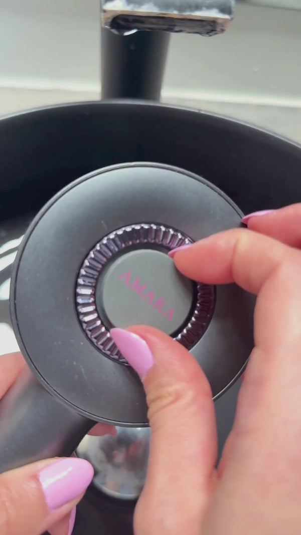 Fifth part of Solivine scalp massage ritual